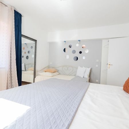 Guesthouse Rebecca Makarska Exterior foto